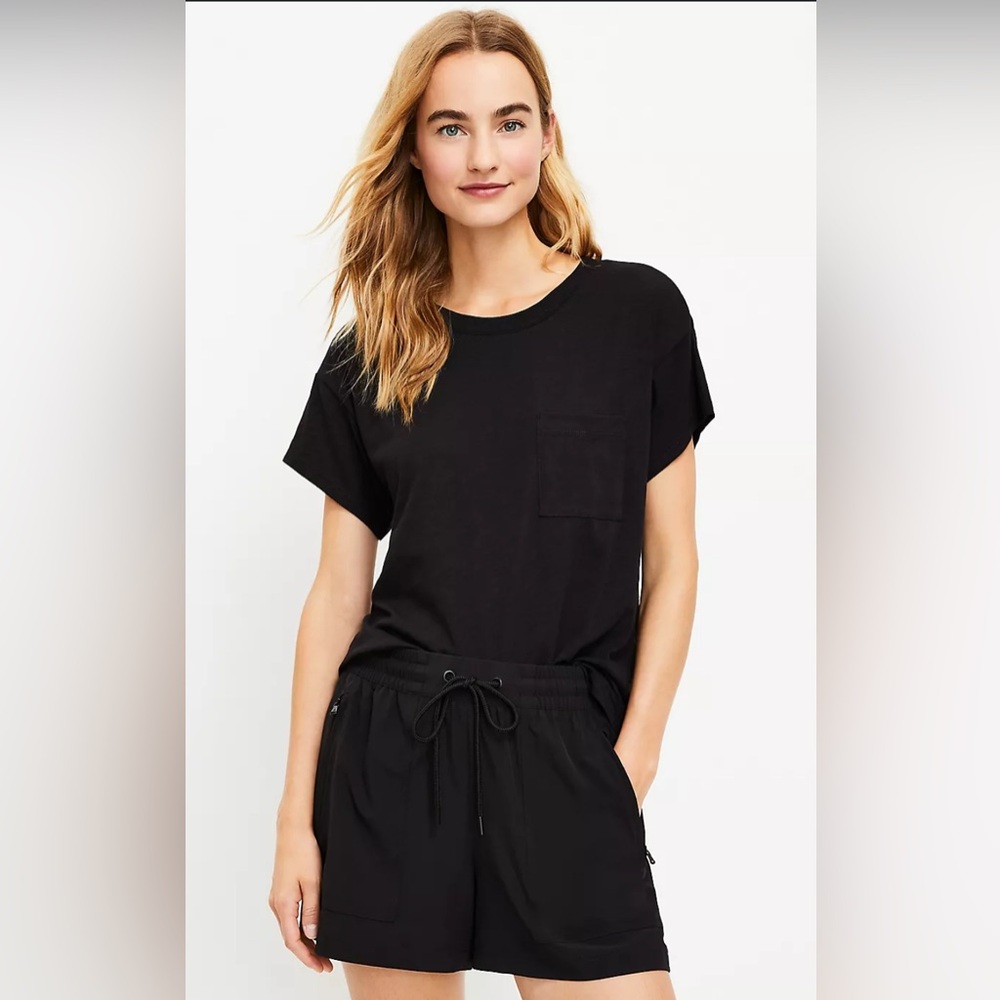 Lou & Grey wanderweave zip pocket shorts black large